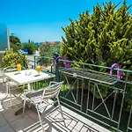 Erietta Lejlighedshotel