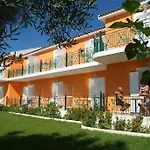 Hotel apartamentowy Erietta