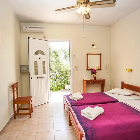 Erietta 3* Svoronata