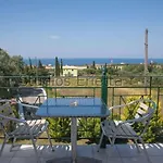 Apartahotel Erietta 3*