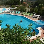 Erietta Apartahotel 3*