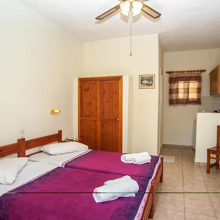 Erietta Apart Otel Svoronata