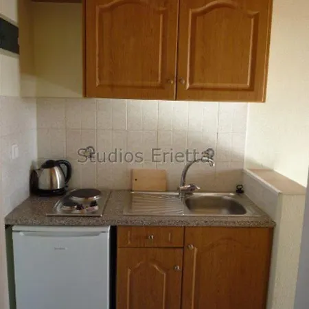 Erietta 3* Svoronata