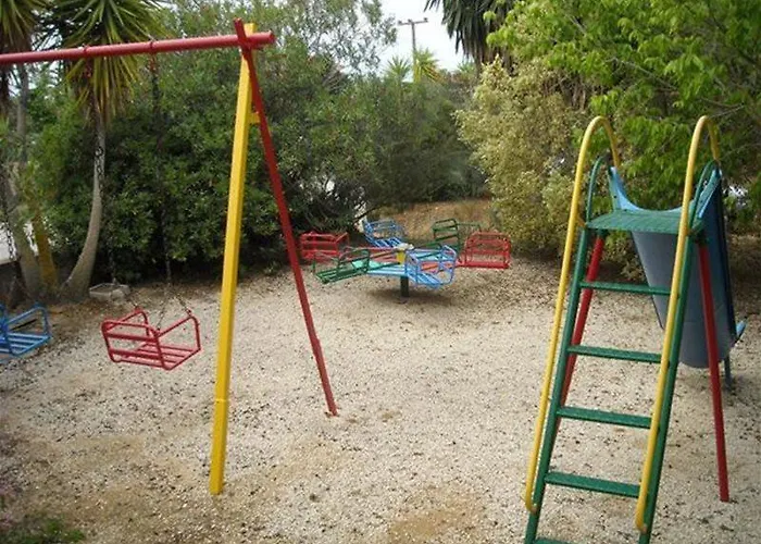 Erietta Aparthotel Svoronata