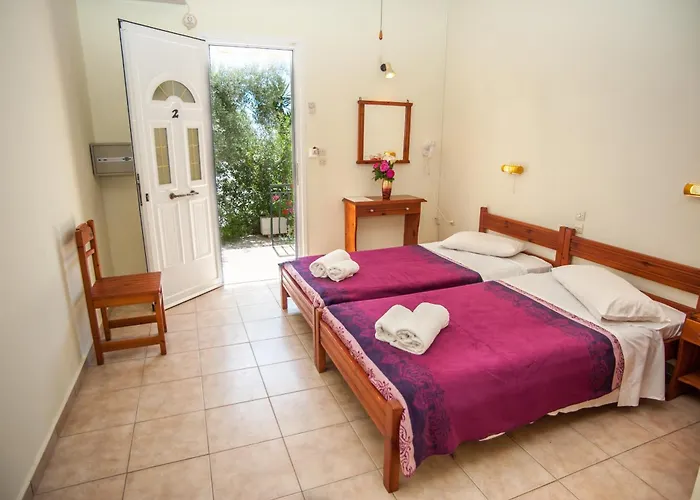 Erietta Aparthotel 3*